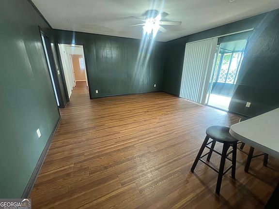 5th image of 2103 Aimwell Rd