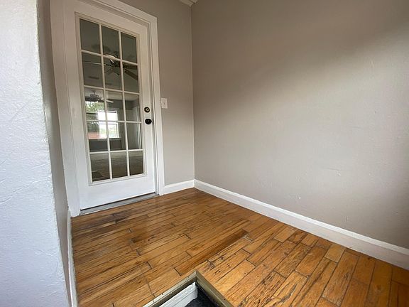 2nd image of 3934 1st Ave N APT 2