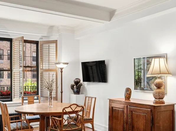 444 East 57th Street 5B image 10 of 10