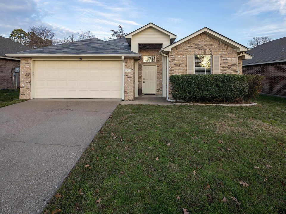 1st image of 19371 Big Valley Dr