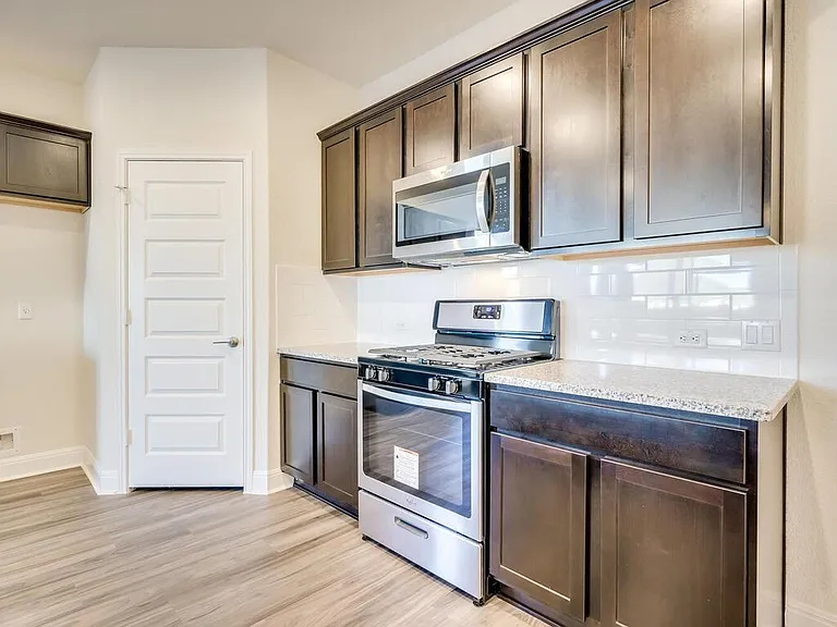 16812 Marcello Dr — Photo 11