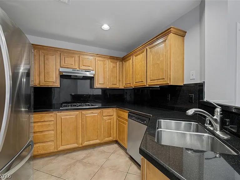 51 E Agate Ave #304 — Photo 22