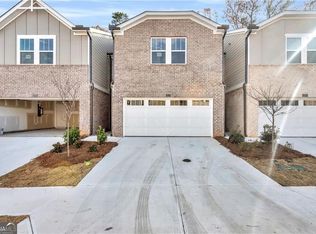 1575 Villageside Ct, Lawrenceville, GA 30043
