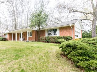 6868 Crane Rd, Ypsilanti, MI 48197