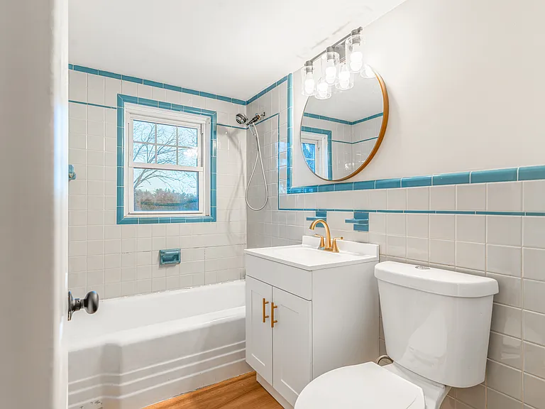 119 Green St — Photo 16