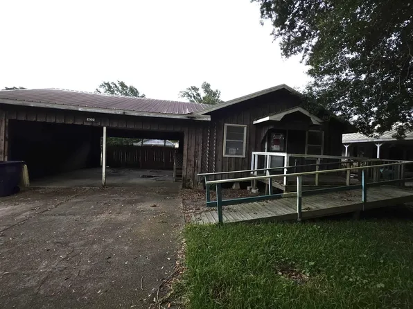 409 S Kinney St, Iowa, LA 70647