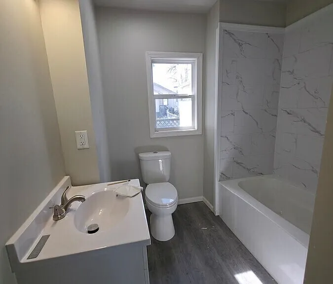 6120 Elmwood Ave — Photo 3