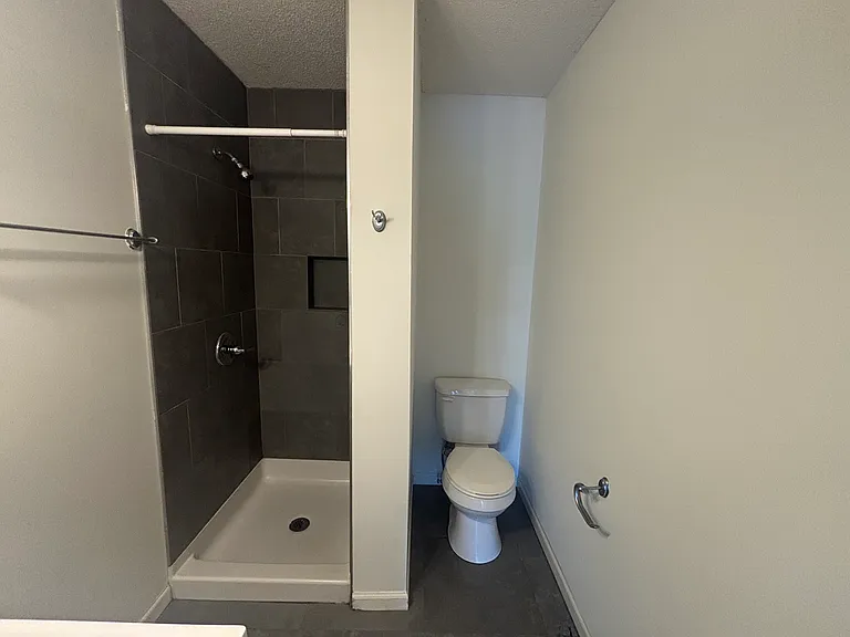 11206 College Ave — Photo 12