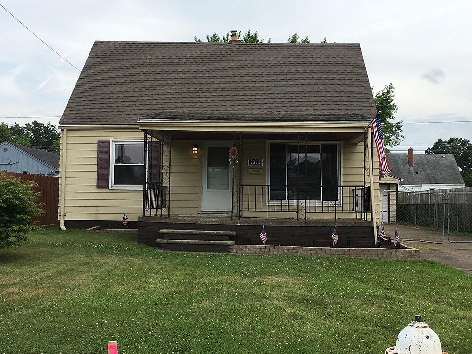 1st image of 2322 E 34th St
