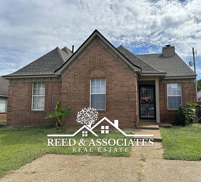 1st image of 6827 Meadow Chase Ln