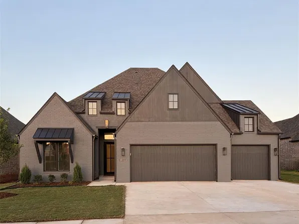 18017 Youngs Ave, Edmond, OK 73012