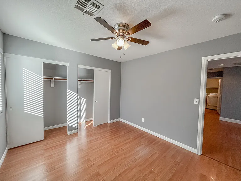 3335 Antique Rose Dr — Photo 32