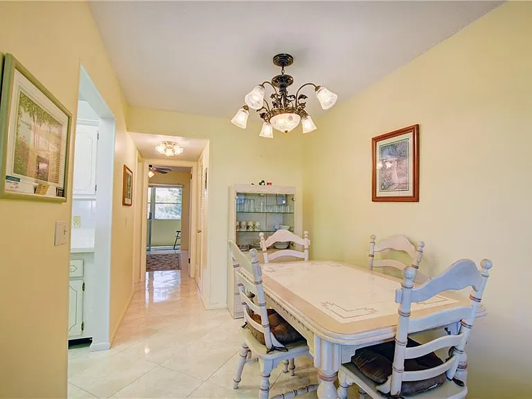 66 Cambridge Rd E #C — Photo 3