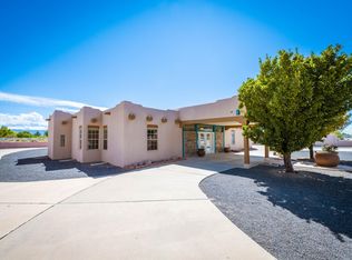 844 Canal Blvd SW, Los Lunas, NM 87031