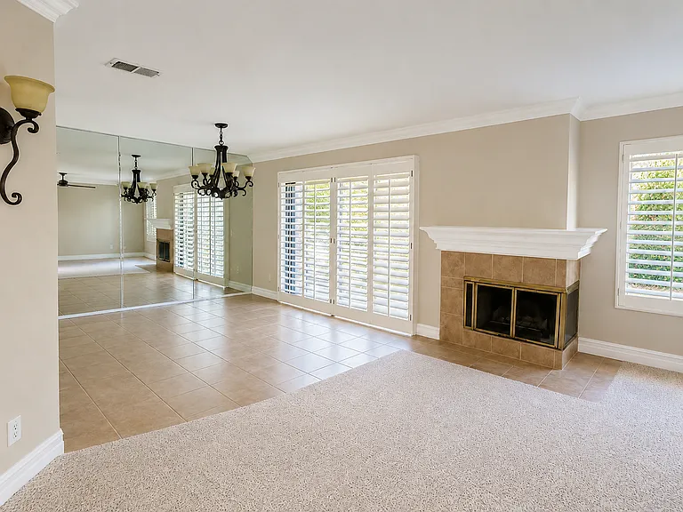 dining room/living room