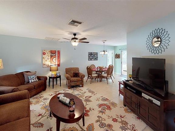 4th image of 18009 Le Grand Ave