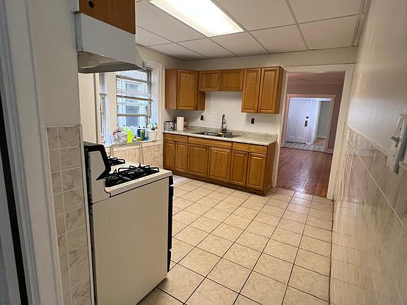 4th image of 4317 N Francisco Ave #2