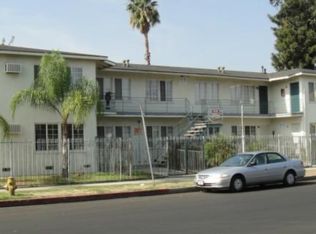 8700 Parthenia Pl #4, North Hills, CA 91343