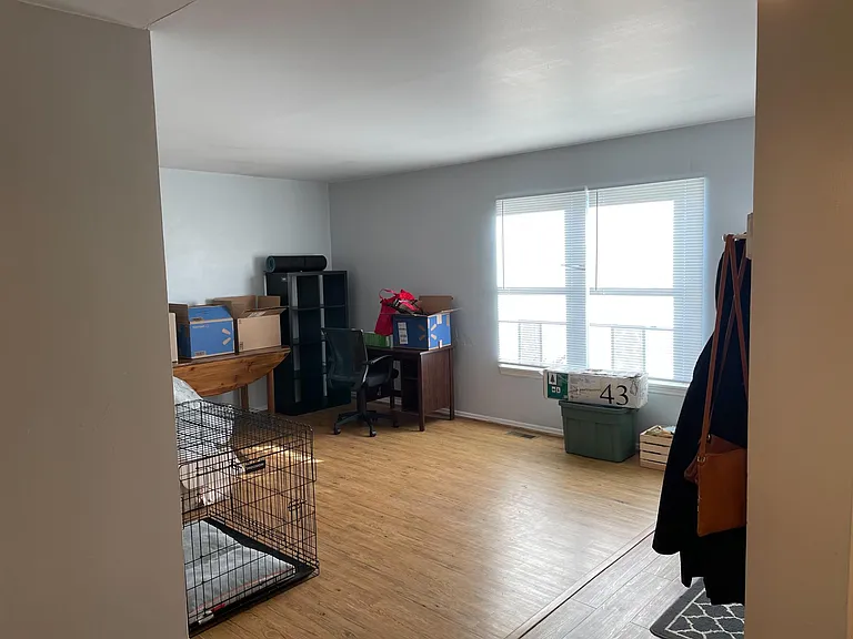2338 Kewanna Ln — Photo 3
