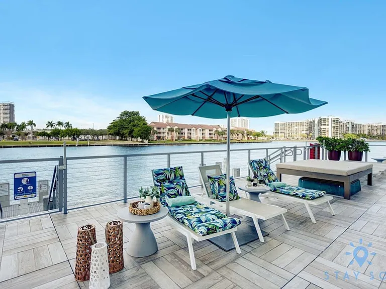 4010 S Ocean Dr #ID1227247P — Photo 31