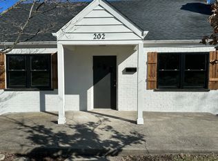 202 E Crest Dr, Cincinnati, OH 45215