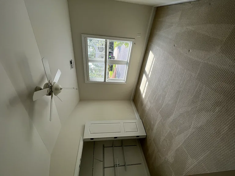 1 Laurel Valley Ct — Photo 18
