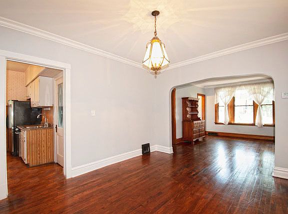 3rd image of 3034 N New England Ave