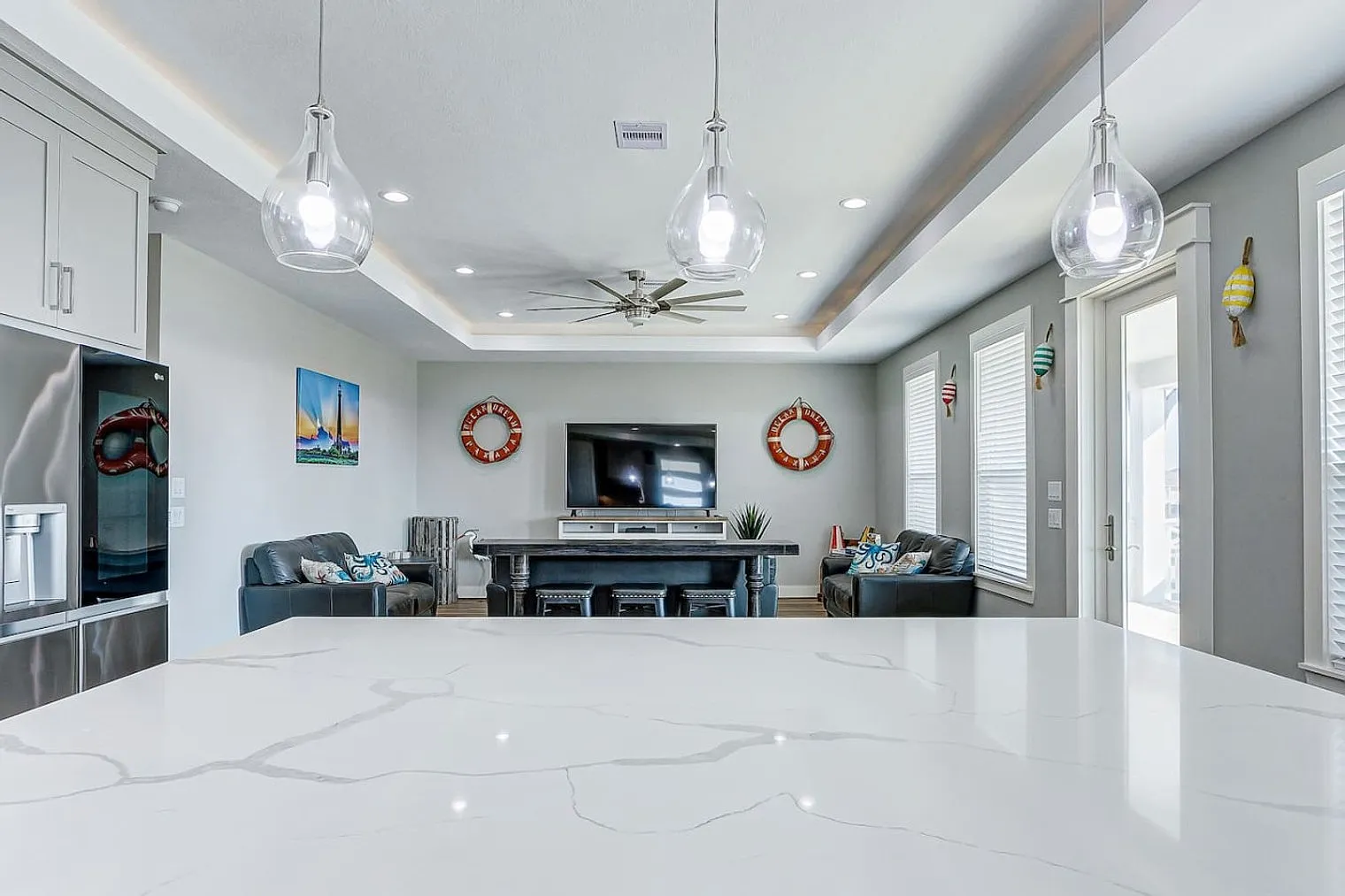 4 bed, 2.0 bath, $9,563 — Photo 3