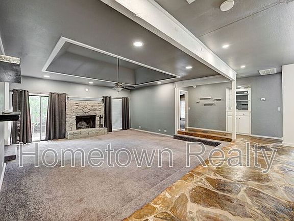 3rd image of 3816 NW 125th St