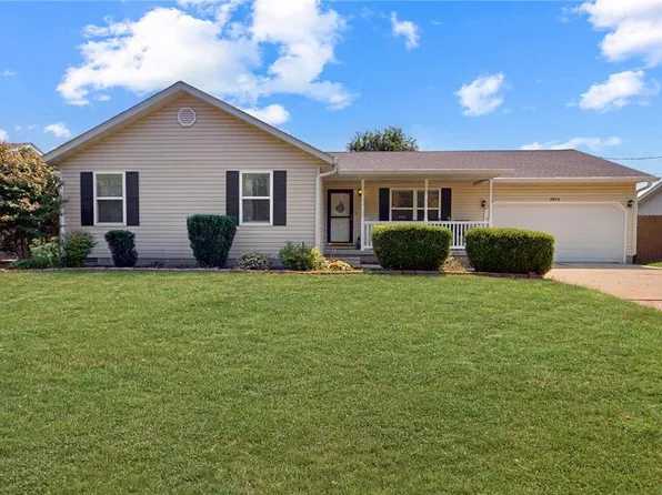9856 Oak Grove School Rd, Lebanon, IL 62254