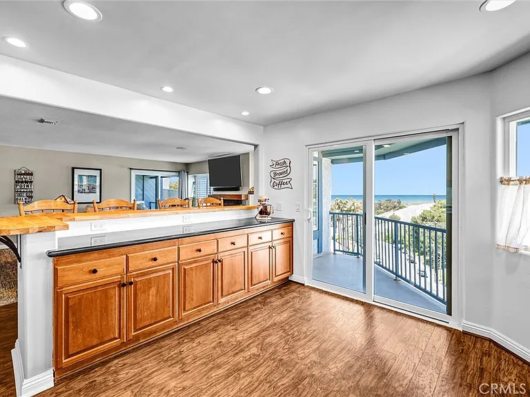 134 Avenida Presidio — Photo 14