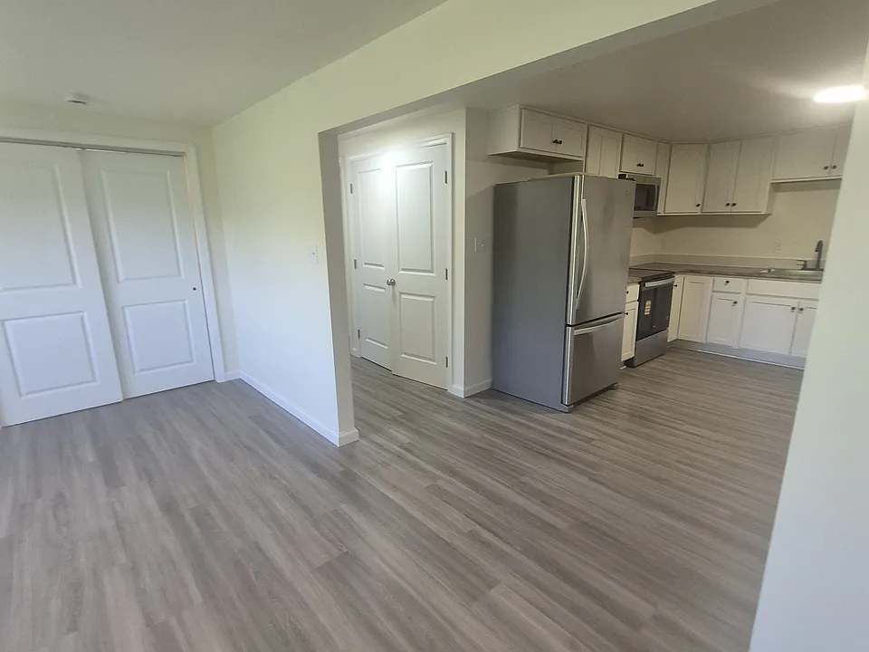 4440 Clear Shade Dr #1