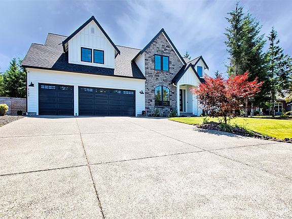 4th image of 5132 Coppermill Court NE