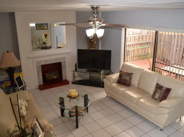 248 Woodland Road, Palm Springs, FL 33461