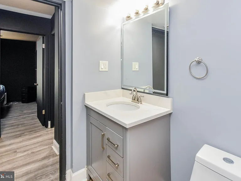 10208 Prince Pl #5-T5 — Photo 13