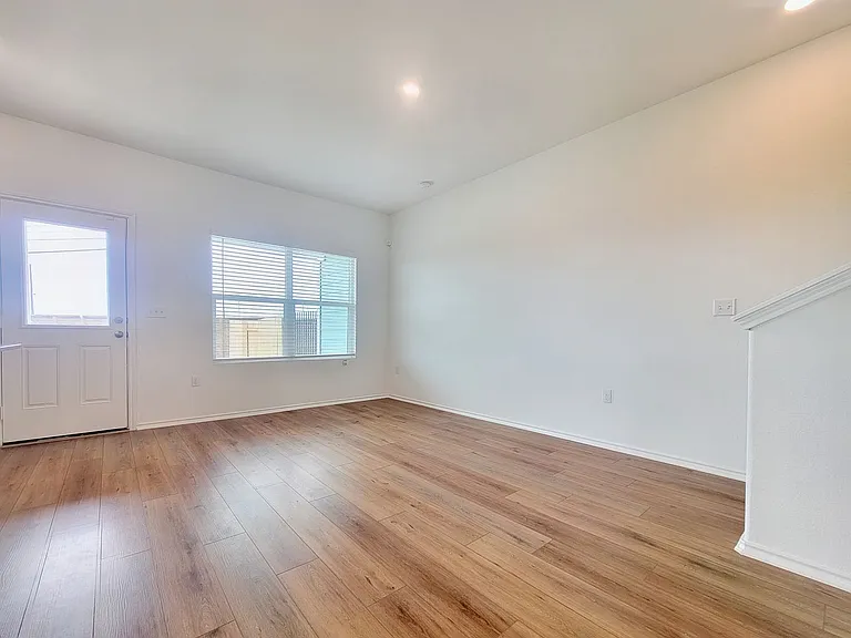 7232 Dancing Wind Ln — Photo 9