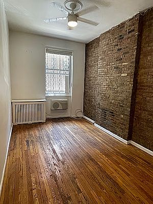 2nd image of 529 E 88th St APT 1B