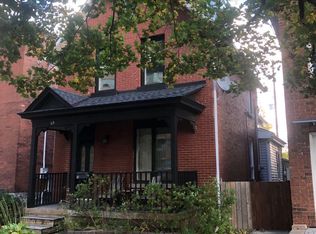49 Bayswater Ave, Ottawa, ON K1Y 2E7
