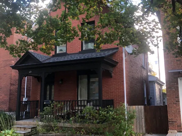 49 Bayswater Ave, Ottawa, ON K1Y 2E7