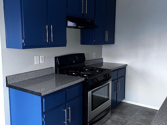 5th image of 3422 Chapman St #4
