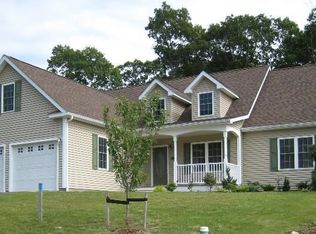 8 Butterfly Dr, Westerly, RI 02891