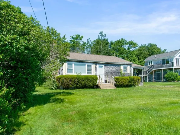 27 Merrifield Court, Wells, ME 04090