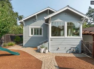 52 Scenic Rd, Fairfax, CA 94930