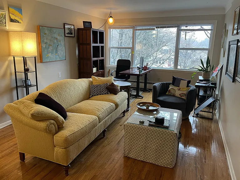 Snelling Avenue Apartments — Photo 3