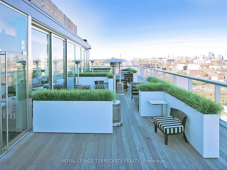 55 Stewart St #902 — Photo 18