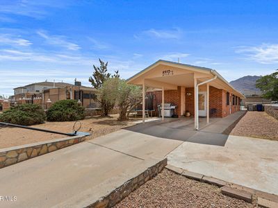 8957 Robert Dr #A & B, El Paso, TX, 79904