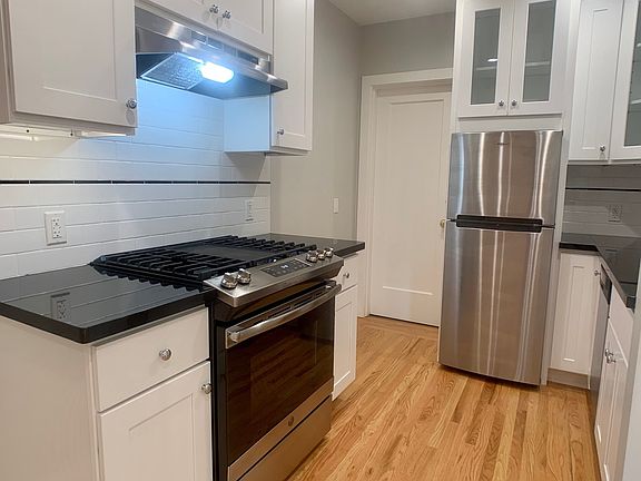 2nd image of 1275 2nd Ave #2