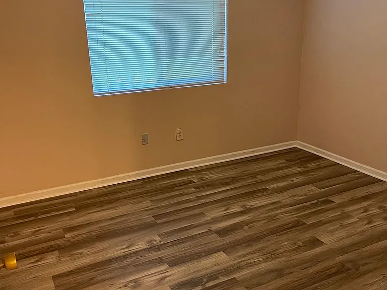1114 Maiden Ln #4 — Photo 12