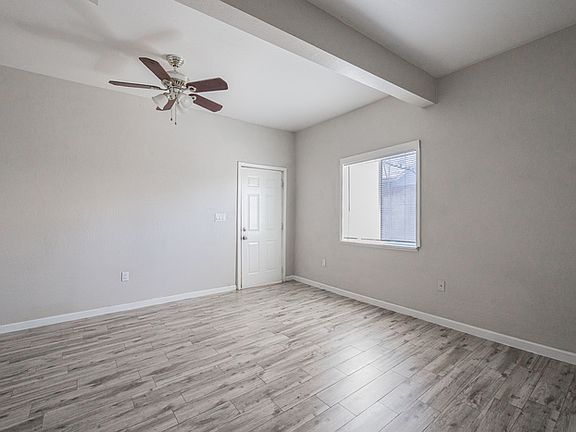5th image of 2330 N Dayton St APT 2