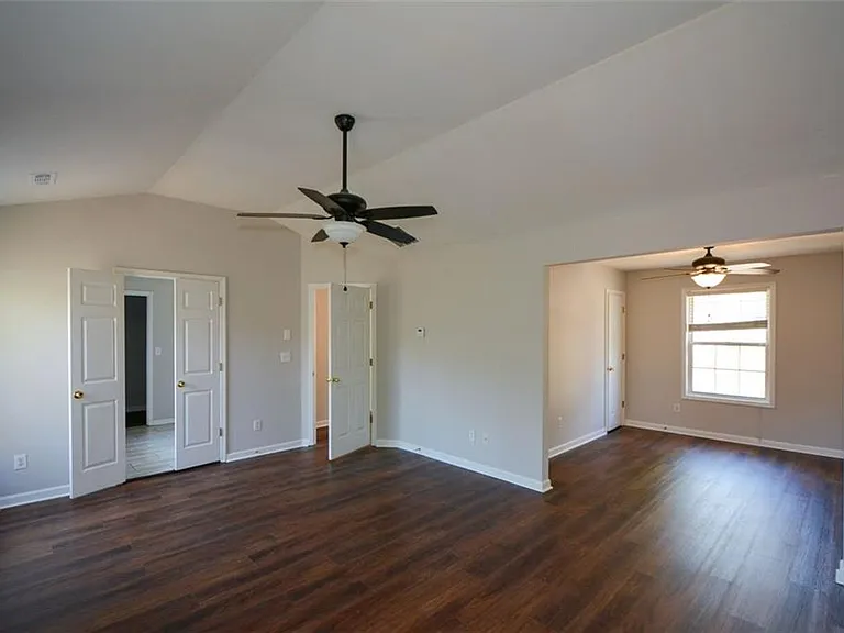 3063 Grace Ct — Photo 24